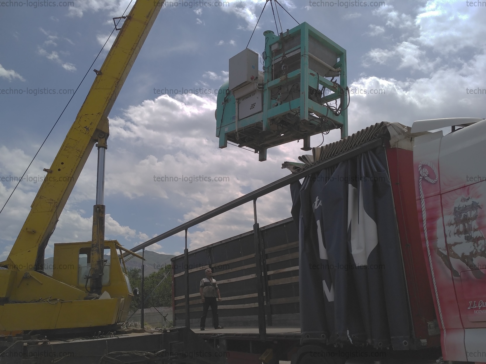 Доставка бетономешалок Iveco для дальнейшей отправки на Африканский континент.